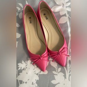 Hot pink flats